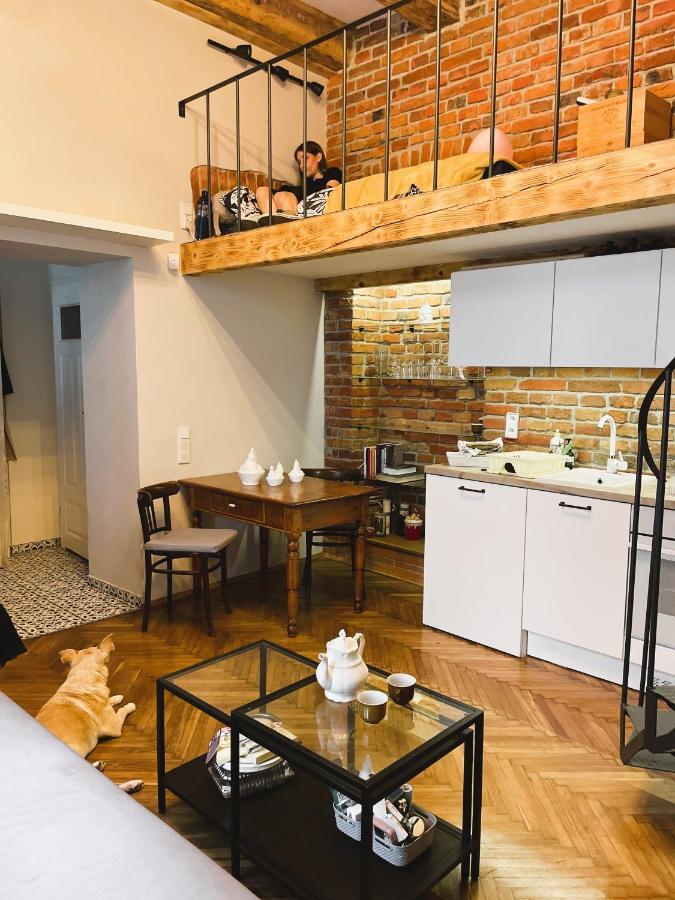 Family Suite Krakau Buitenkant foto